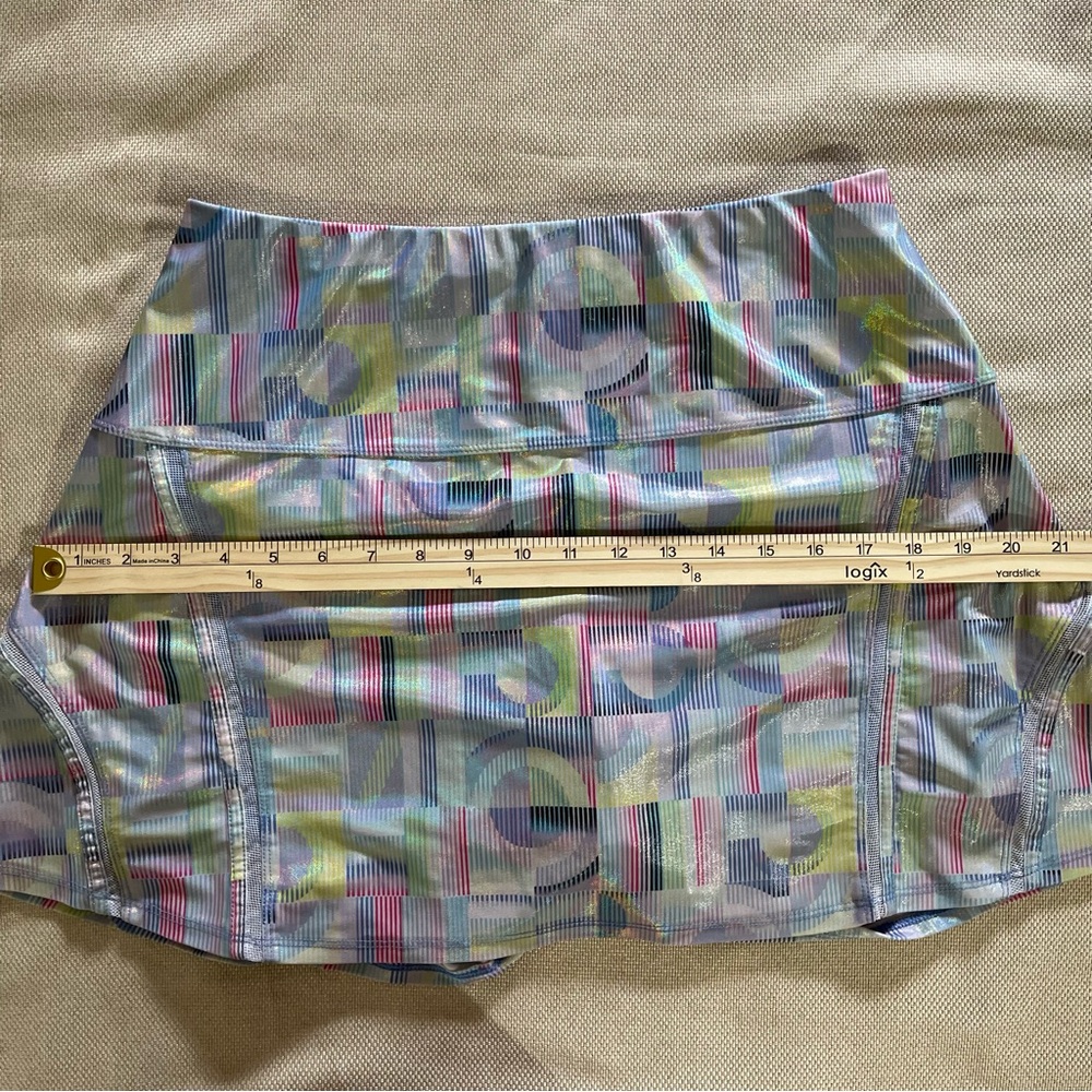 Lucky in Love Geometric Foil Print Athletic Skirt Sz M Tennis Golf Activewear - Picture 7 of 8